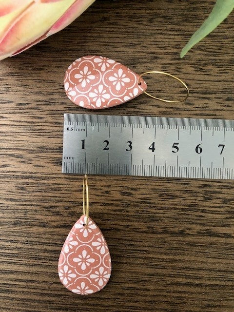 Teardrop Hoops - Terracotta/White