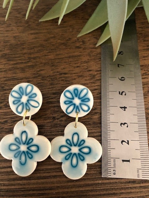 Flower Drops - Blue