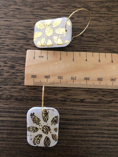 Gold Leaf Floral Drops - Off White/Gold