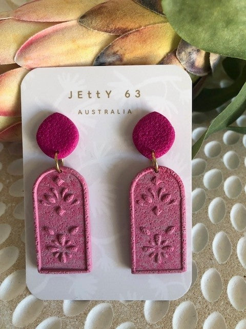 Long Detailed Arches - Fuschia