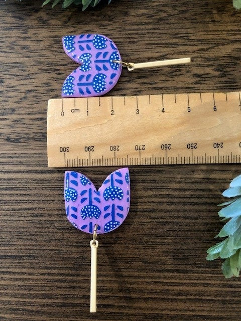 Tulip Dangles - Lavender/Navy