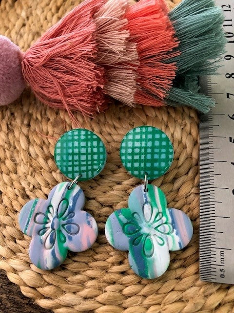 Grid/Floral Drops